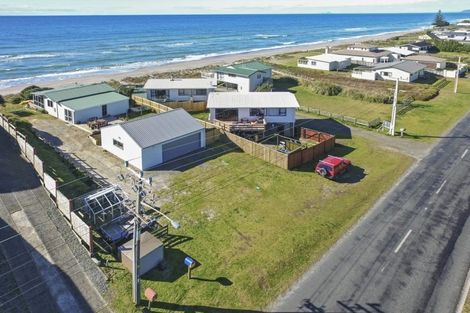 Photo of property in 431 Pukehina Parade, Pukehina, Te Puke, 3189