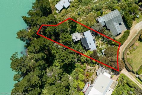 Photo of property in 17 Athol Place, Diamond Harbour, Lyttelton, 8971