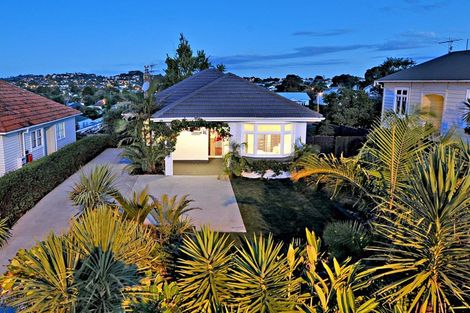Photo of property in 684 Sandringham Road, Sandringham, Auckland, 1025