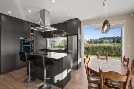 Photo of property in 32 Brookvale Lane, Taupaki, Henderson, 0782