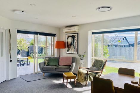 Photo of property in 21 Blake Street, New Brighton, Christchurch, 8061