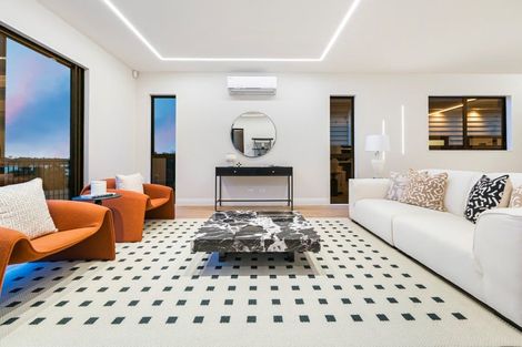 Photo of property in 28 Evergreen Parade, Rosehill, Papakura, 2113