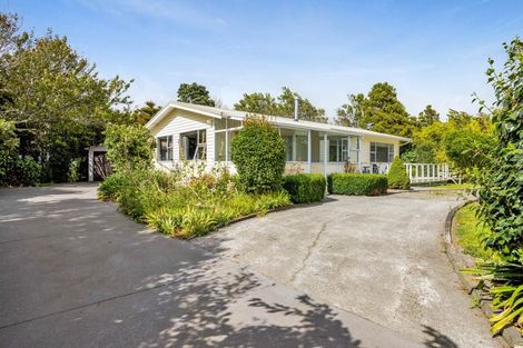 Photo of property in 2699 Eltham Road, Te Kiri, Opunake, 4682