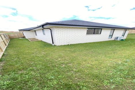 Photo of property in 38 Calder Crescent, Pokeno, 2402