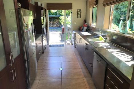 Photo of property in 70 Greenwood Road, Havelock North, 4130