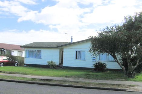 Photo of property in 17 Greenstone Place, Clover Park, Auckland, 2019