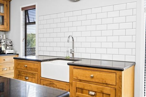 Photo of property in 11 Bronte Place, Leamington, Cambridge, 3432