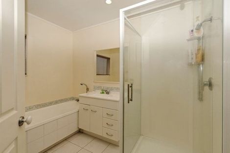 Photo of property in 22 Millstream Drive, Henderson, Auckland, 0610