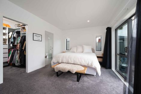 Photo of property in 12 Benmore Place, Poraiti, Napier, 4112