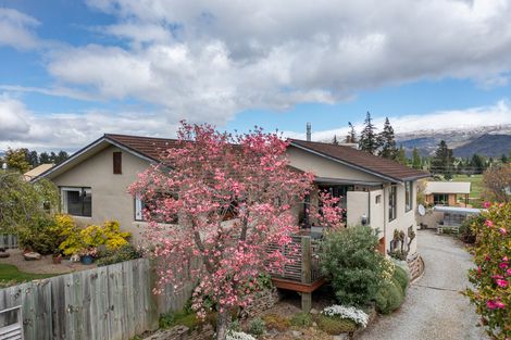 Photo of property in 65 Newcastle Street, Clyde, 9330