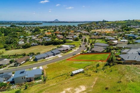 Photo of property in 73 Oteki Park Drive, Welcome Bay, Tauranga, 3112