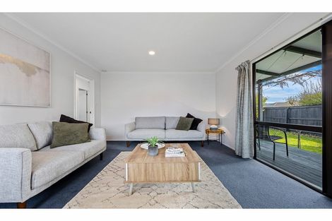 Photo of property in 1/53 Arcon Drive, Broomfield, Christchurch, 8042