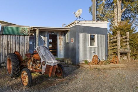 Photo of property in 781 Kahikatea Flat Road, Waitoki, Kaukapakapa, 0871