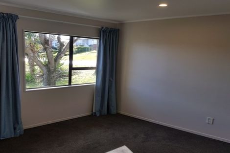 Photo of property in 133a Vodanovich Road, Te Atatu South, Auckland, 0610