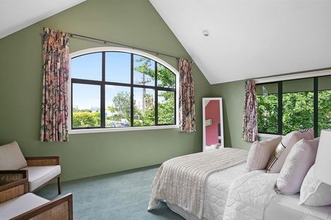 Photo of property in 33 Williams Street, Cambridge, 3434