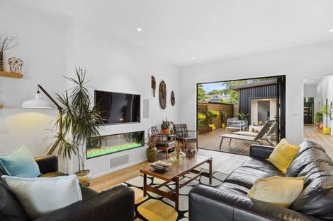 Photo of property in 17 Neidpath Road, Mornington, Dunedin, 9011