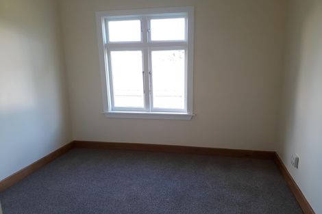 Photo of property in 1 Frood Street, Bulls, 4818