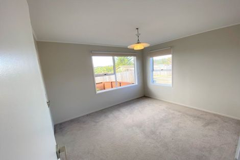 Photo of property in 69 Solar Road, Glen Eden, Auckland, 0602