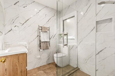 Photo of property in 51 Semillon Avenue, Henderson, Auckland, 0612