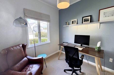 Photo of property in 43 Balmain Road, Birkenhead, Auckland, 0626