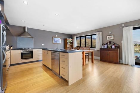 Photo of property in 105 Goldfield Heights, Queenstown, 9300