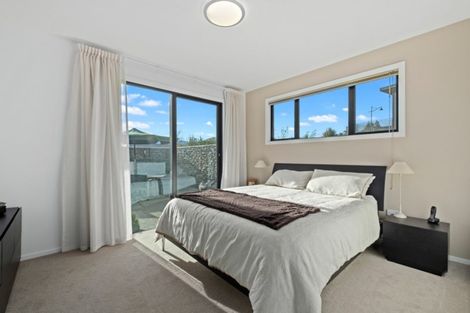 Photo of property in 5 Valley Crescent, Wanaka, 9305