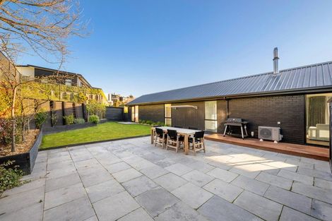 Photo of property in 19 Golf View Close, Fairhall, 7272