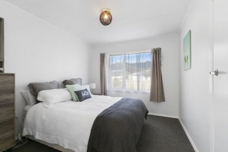 Photo of property in 42 Donnelley Drive, Wainuiomata, Lower Hutt, 5014