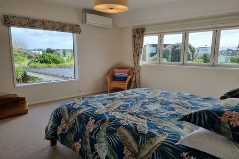 Photo of property in 2 Taumata Road, Omaha, Warkworth, 0986