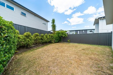 Photo of property in 6 Pateke Drive, Kenepuru, Porirua, 5022