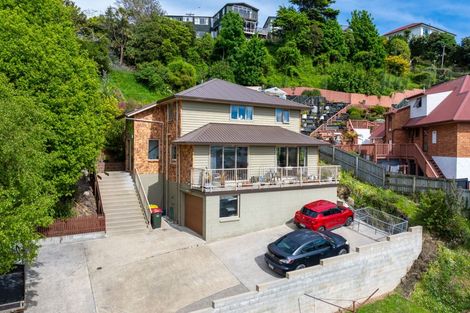 Photo of property in 69 Easther Crescent, Kew, Dunedin, 9012
