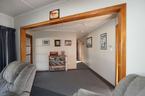 Photo of property in 118 Conway Street, Mayfair, Hastings, 4122