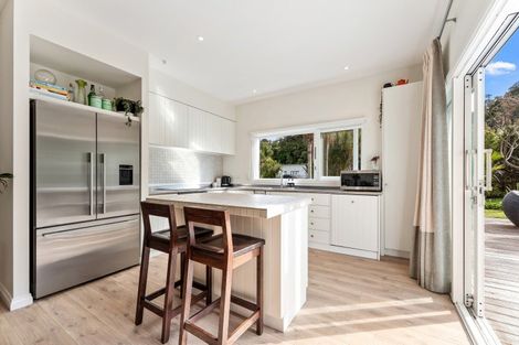 Photo of property in 57 Buckleton Road, Tawharanui Peninsula, Matakana, 0986