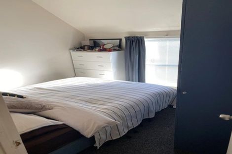 Photo of property in 327 Barbadoes Street, Christchurch Central, Christchurch, 8011