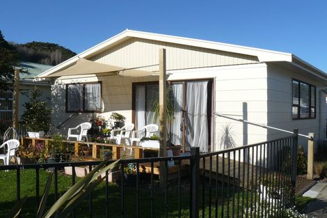 Photo of property in 1/86 Grove Street, The Wood, Nelson, 7010