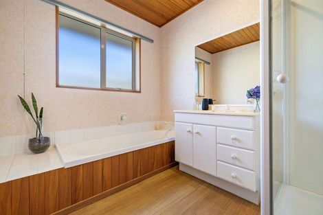 Photo of property in 101a Meadowstone Drive, Wanaka, 9305