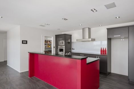 Photo of property in 115 Oriental Parade, Papamoa Beach, Papamoa, 3118