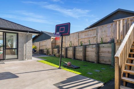 Photo of property in 83 Whakaturou Crescent, Pyes Pa, Tauranga, 3112