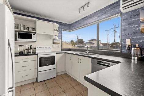 Photo of property in 41a Meeanee Road, Taradale, Napier, 4112