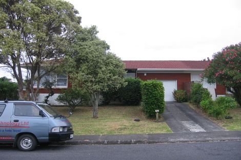 Photo of property in 2/1 Evelyn Place, Hillcrest, Auckland, 0627