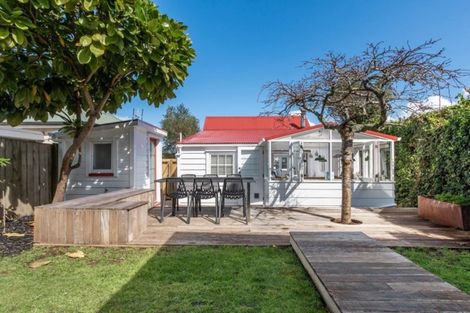 Photo of property in 20 Commercial Road, Grey Lynn, Auckland, 1021