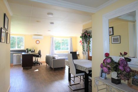 Photo of property in 52 Huxley Street, Pahiatua, 4910