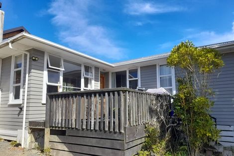 Photo of property in 40 Herewini Street, Titahi Bay, Porirua, 5022