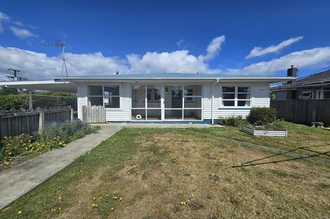 Photo of property in 34 Hannan Street, Levin, 5510