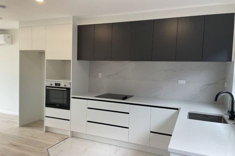 Photo of property in 11/13 Grove Lane, Pakuranga, Auckland, 2010