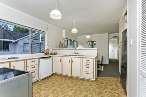 Photo of property in 61 Merriefield Avenue, Forrest Hill, Auckland, 0620