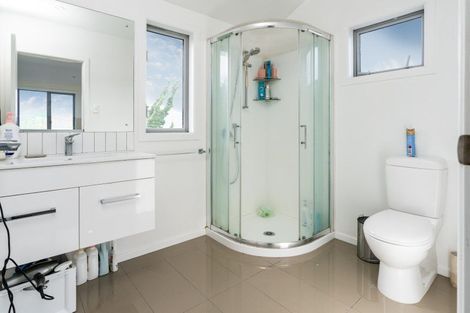 Photo of property in 30 Stone Street, Miramar, Wellington, 6022