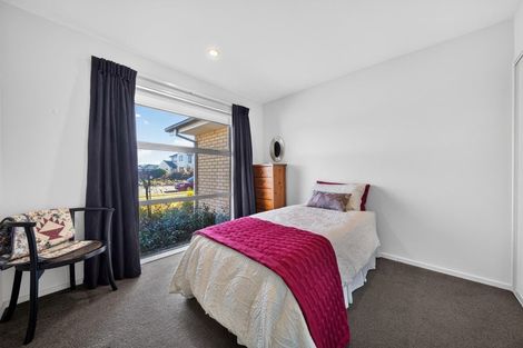 Photo of property in 42 Brockelbank Drive, Kaiapoi, 7630