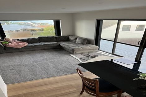 Photo of property in 79 Frobisher Street, Island Bay, Wellington, 6023