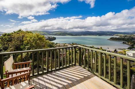 Photo of property in 9 Kenef Road, Paremata, Porirua, 5024